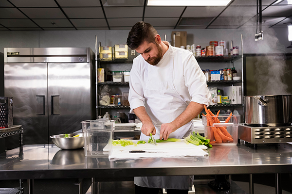 New safety videos highlight risks of working in kitchens